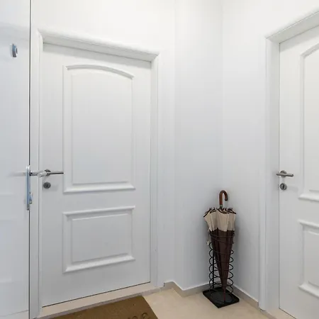 Luxury Sunset Apartments-free Parking Διαμέρισμα *