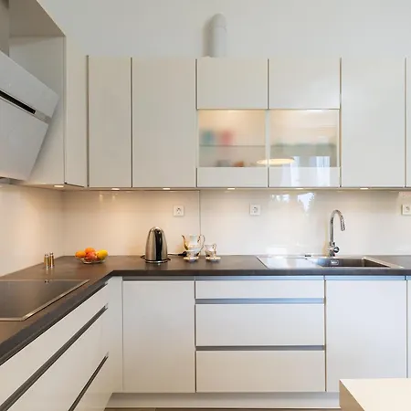 Luxury Sunset Apartments-free Parking