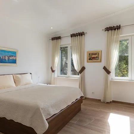 Luxury Sunset Apartments-free Parking * Ντουμπρόβνικ